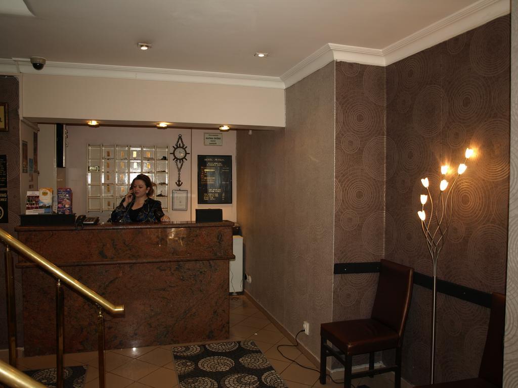 Esra Sultan Petrol Hotel อิสตันบูล ภายนอก รูปภาพ